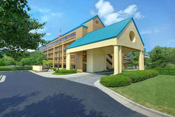 Exterior view - Quality Inn Parkway Pigeon Forge