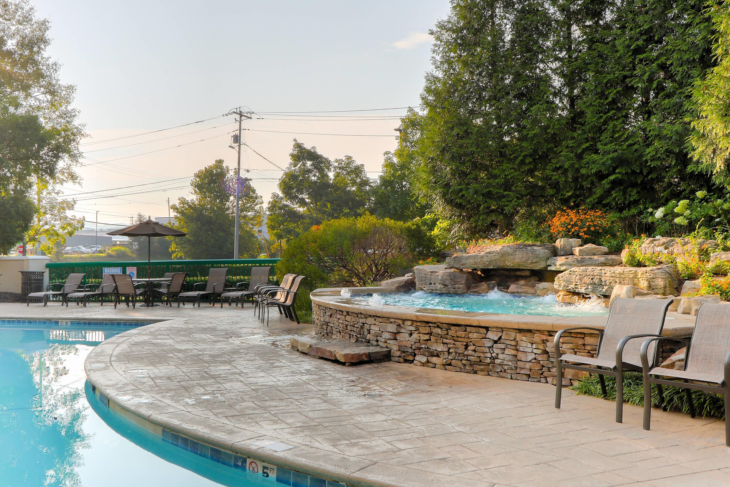 Outdoor pool | Quality Inn Near the Island Pigeon Forge