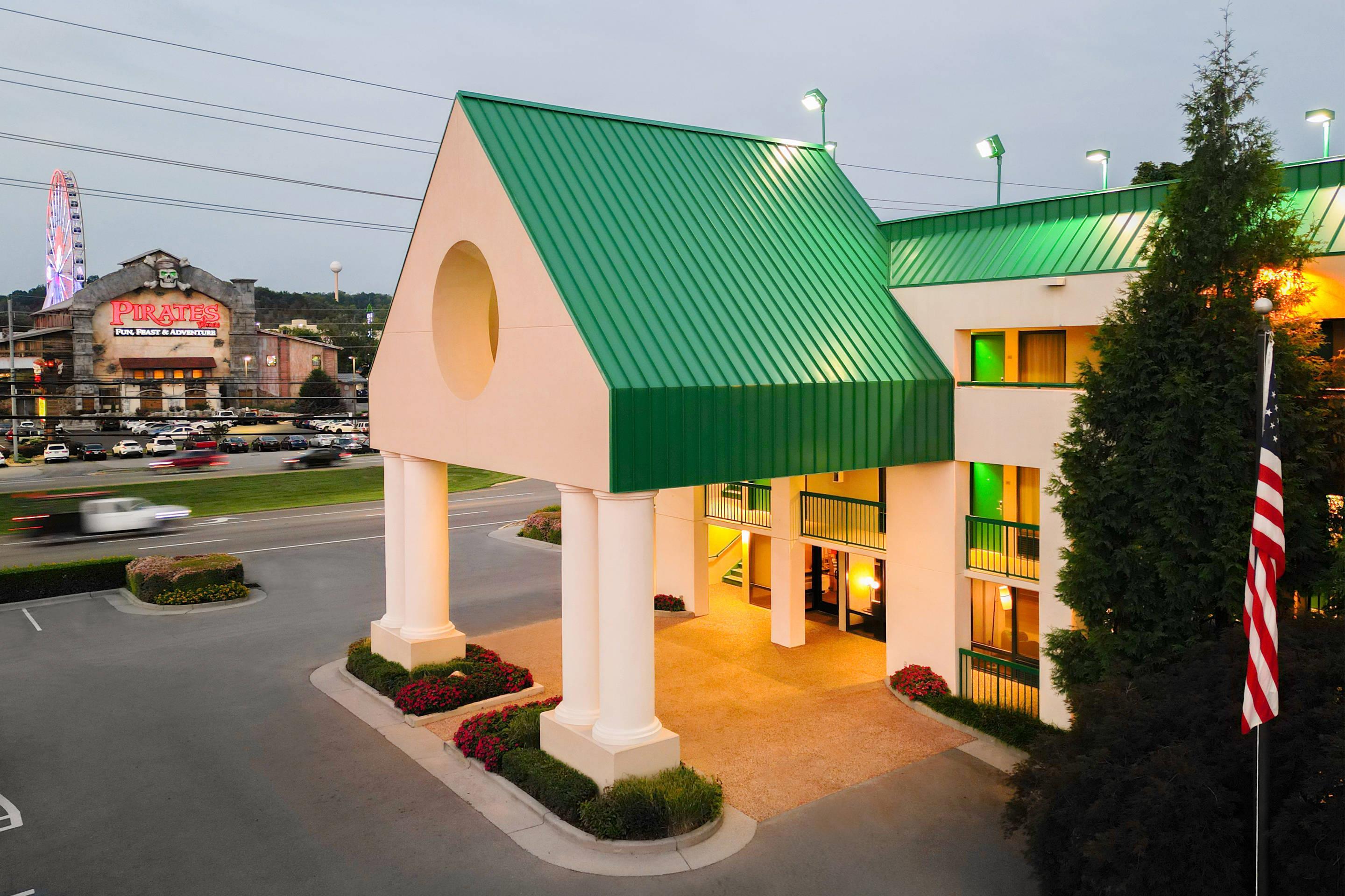 Hotel exterior | Quality Inn Near the Island Pigeon Forge