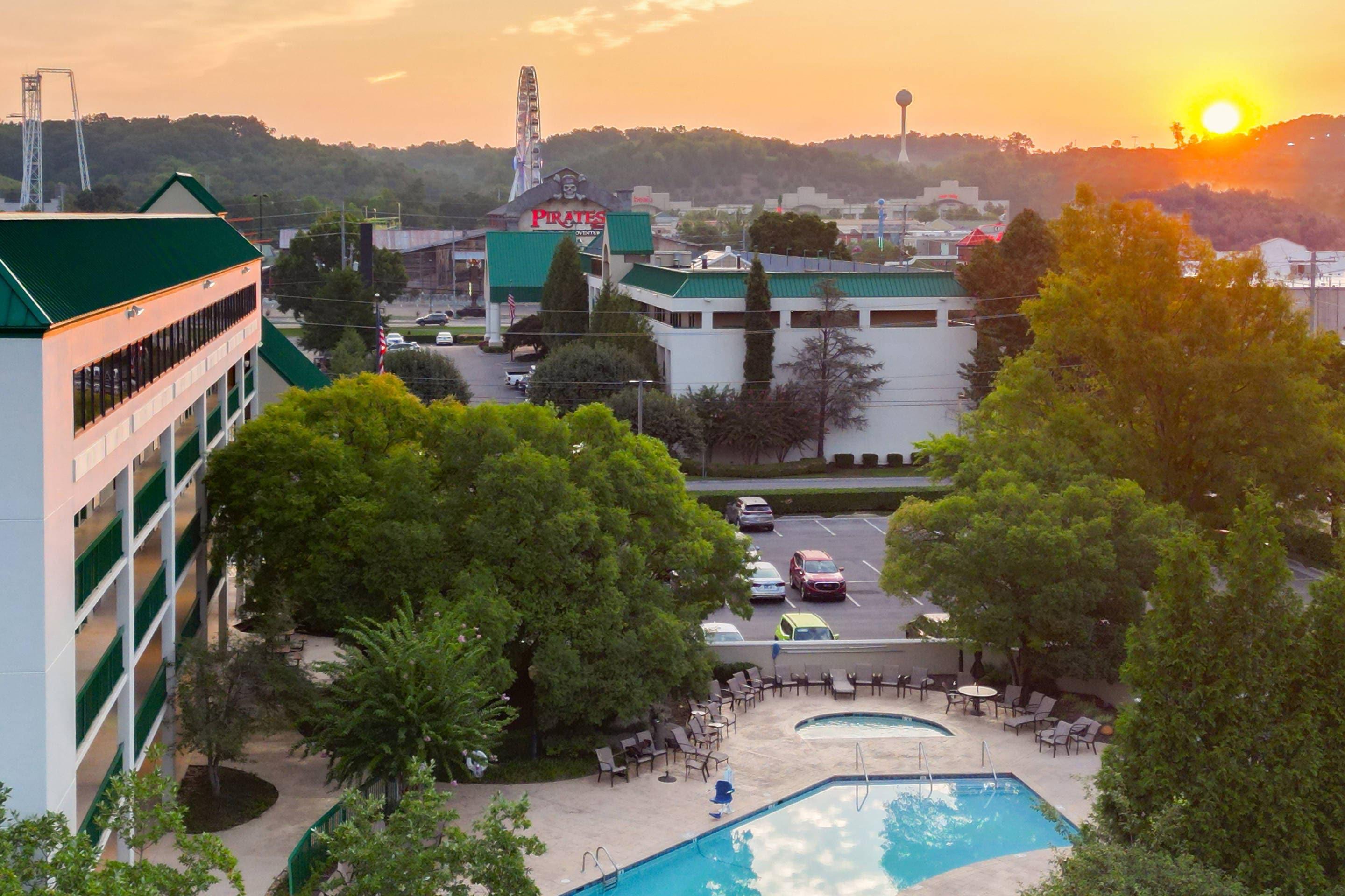 Hotel exterior | Quality Inn Near the Island Pigeon Forge