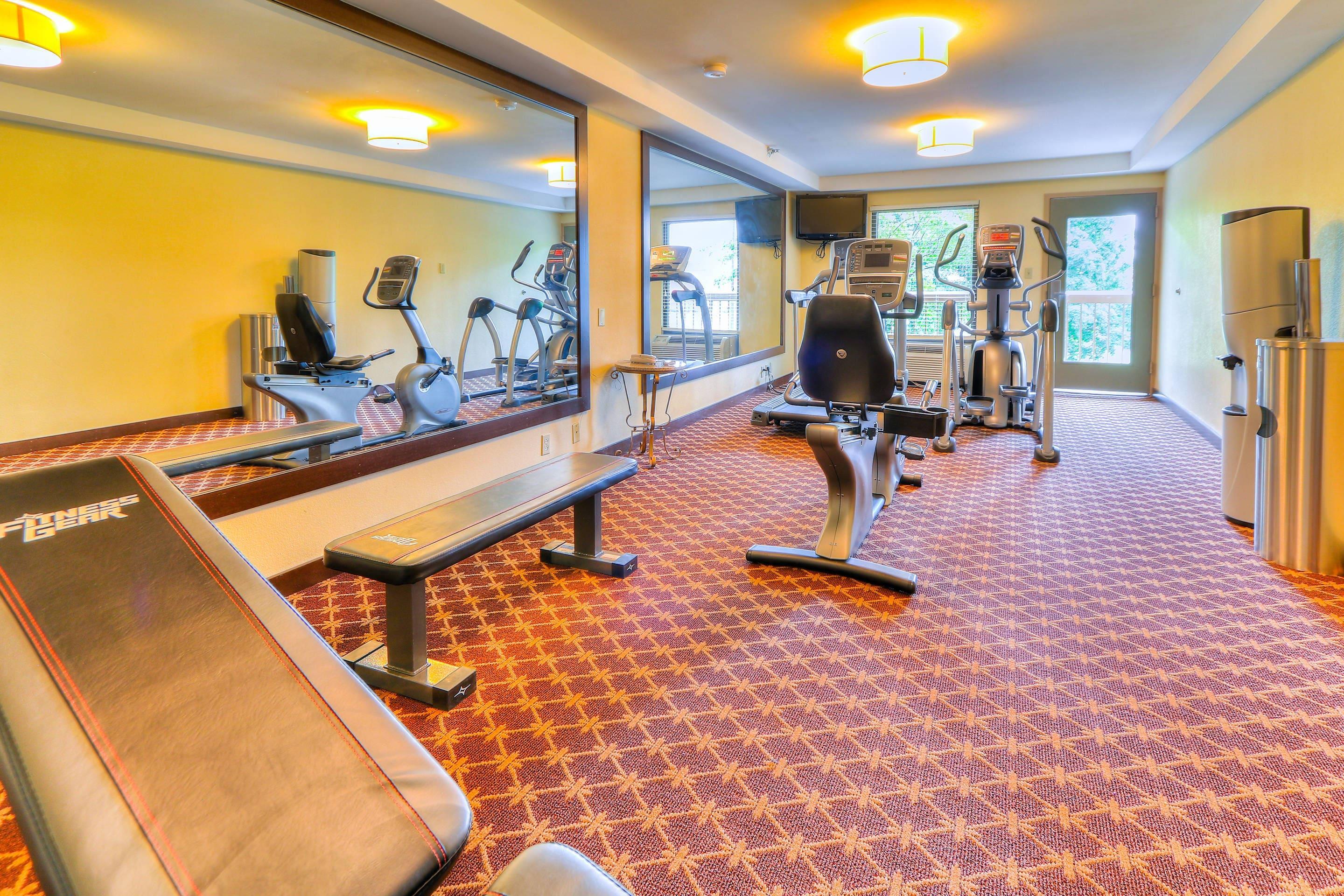 Fitness center | Quality Inn Near the Island Pigeon Forge