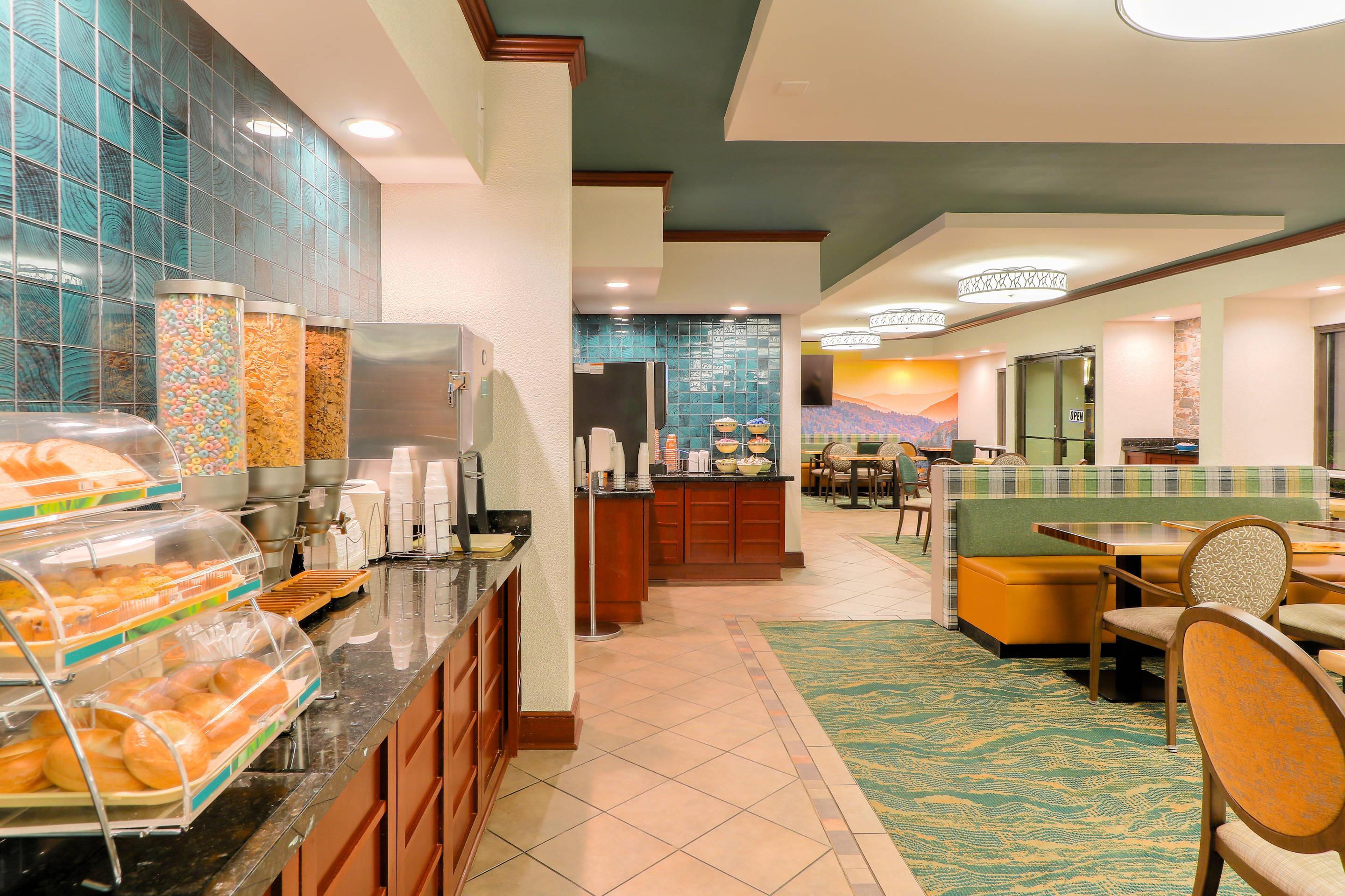 Breakfast area | Quality Inn Near the Island Pigeon Forge