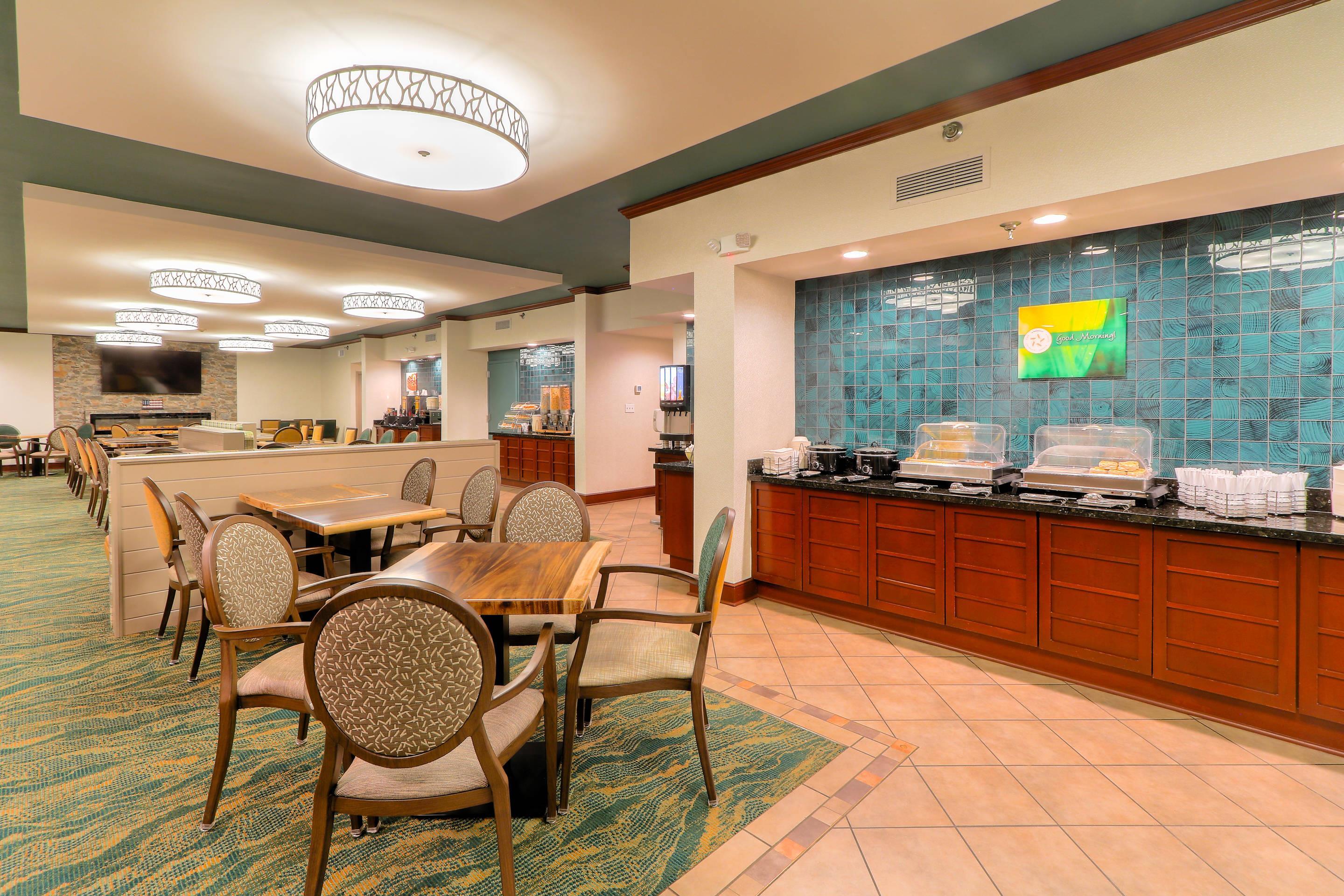 Enjoy breakfast in this seating area | Quality Inn Near the Island Pigeon Forge