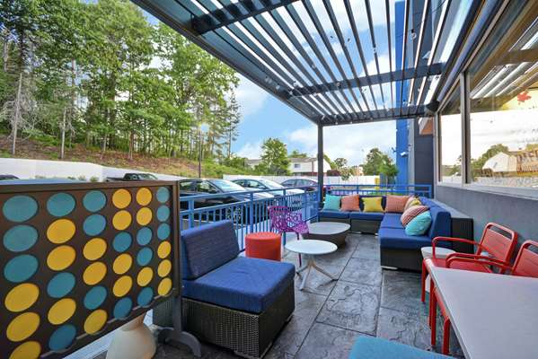 Exterior view - Tru by Hilton Hotel Chicopee