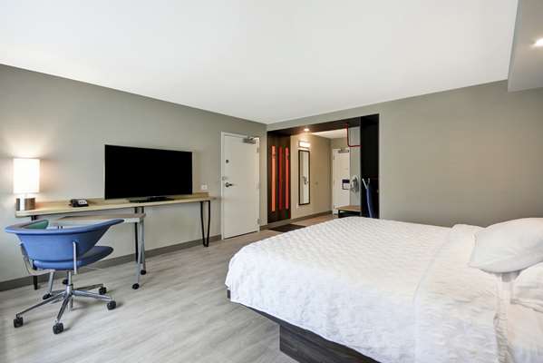  - Tru by Hilton Hotel Chicopee