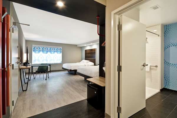  - Tru by Hilton Hotel Chicopee