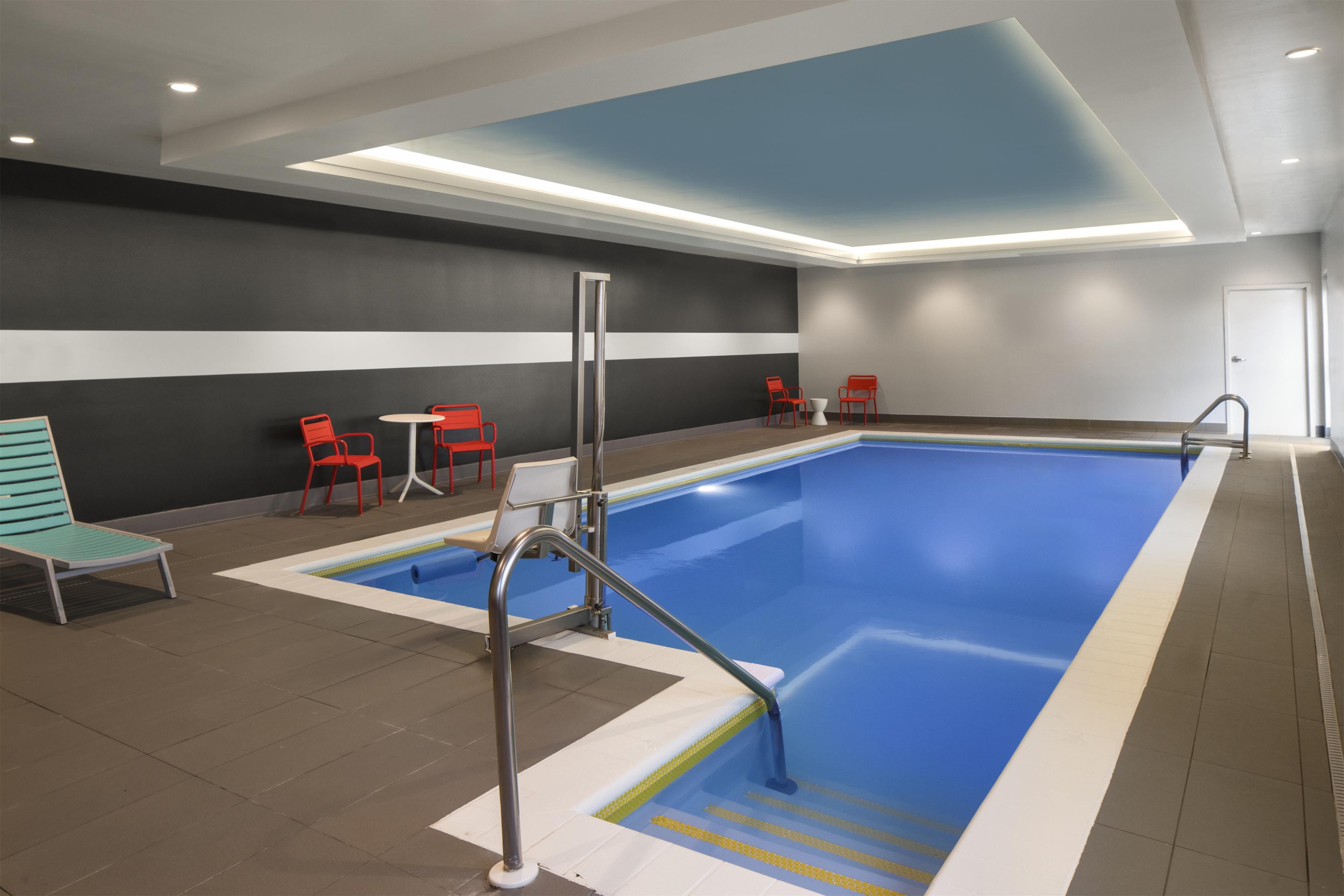 Pool | Tru by Hilton Chicopee Springfield