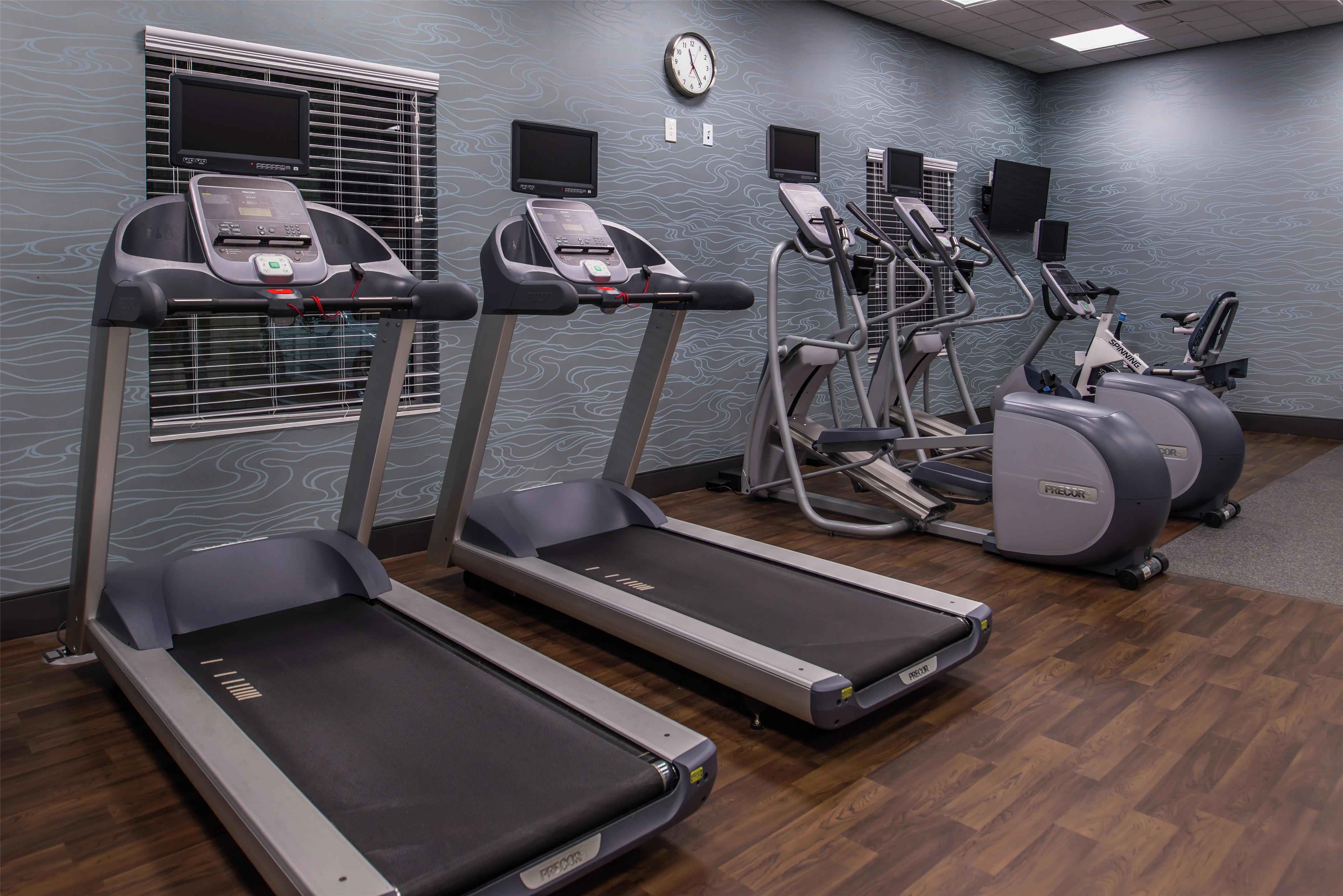 Health club fitness center gym | Hampton Inn Benson