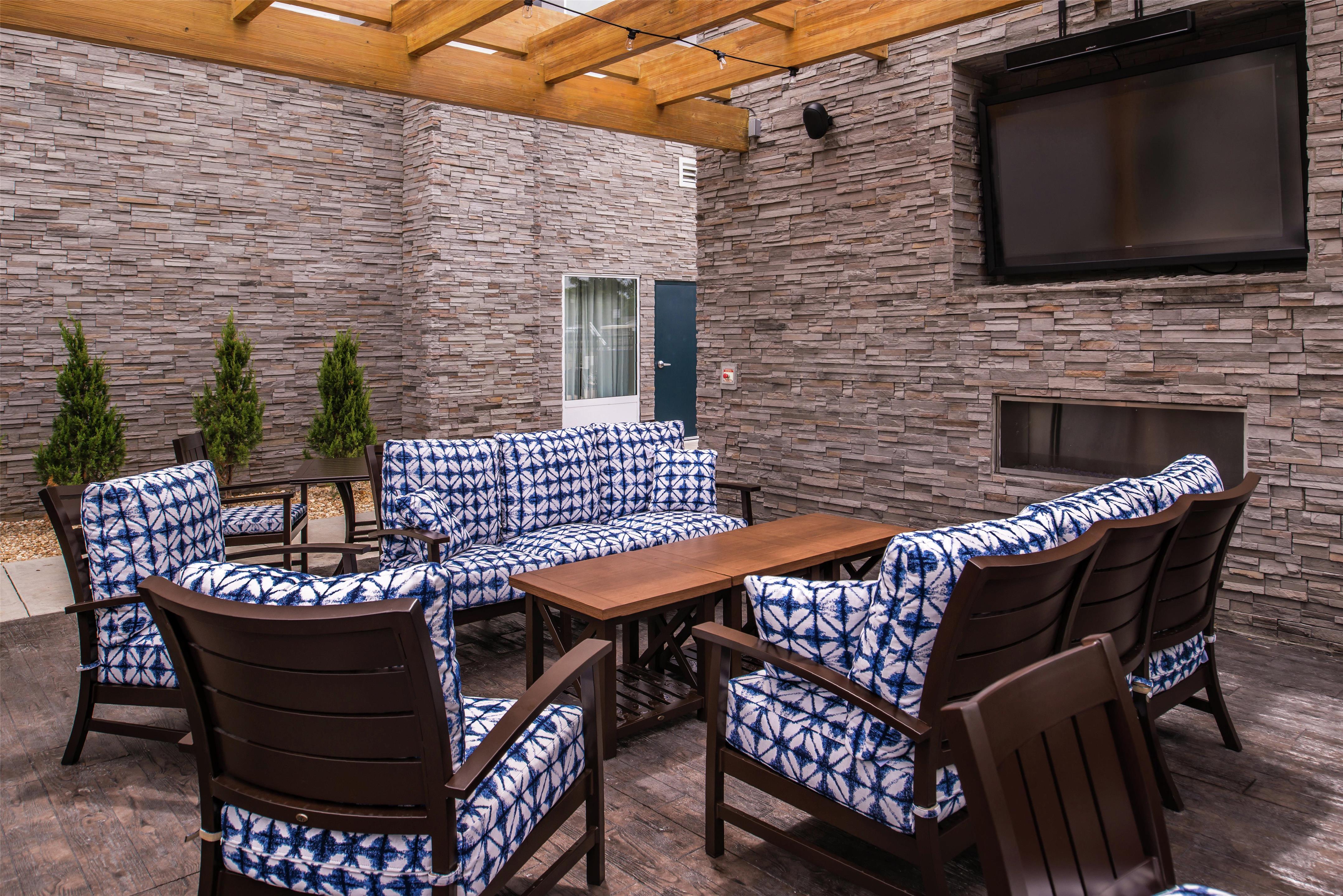 Exterior | Hampton Inn Benson