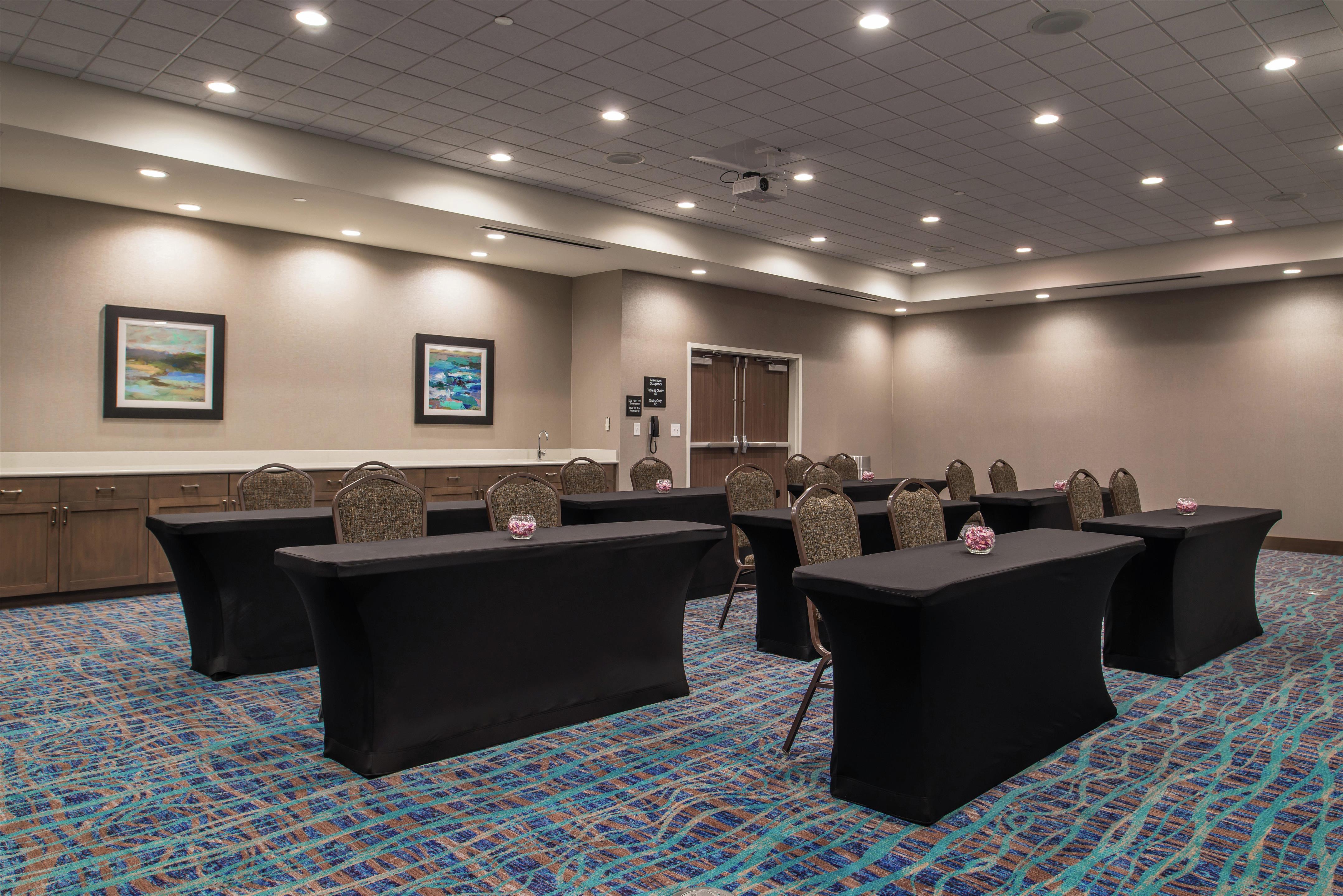 Meeting Room | Hampton Inn Benson
