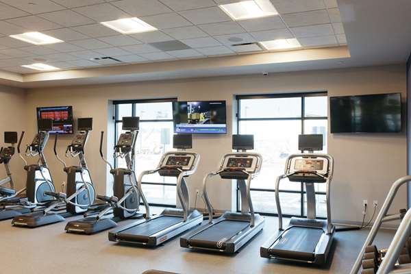 Fitness/ Exercise Room - Hilton Garden Inn Sun Prairie - US 151, Exit 100