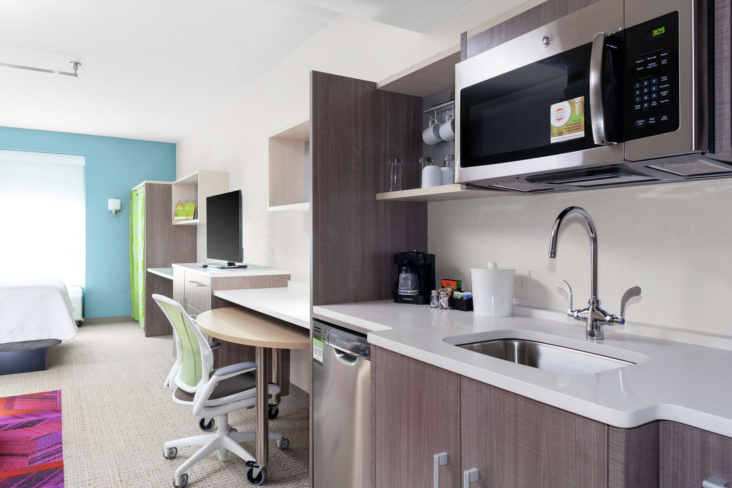 Guest room