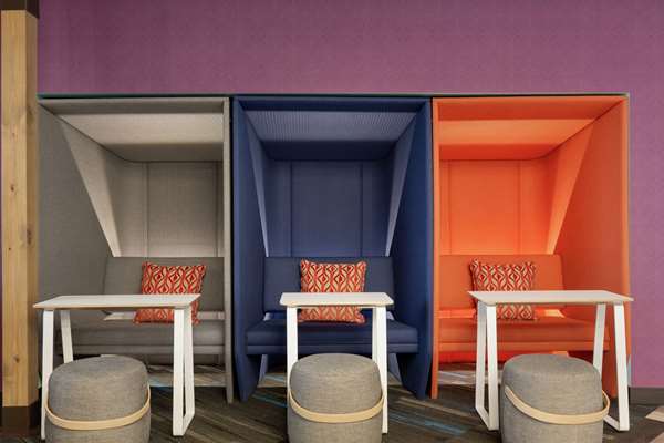  - Tru by Hilton Hotel St Charles - I-70, Exit 229B