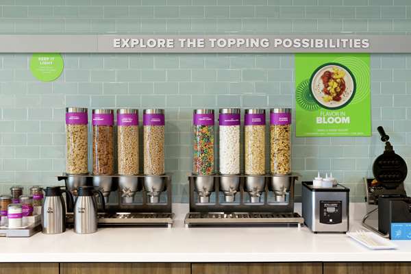 Restaurant - Tru by Hilton Hotel St Charles - I-70, Exit 229B