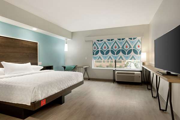  - Tru by Hilton Hotel St Charles - I-70, Exit 229B