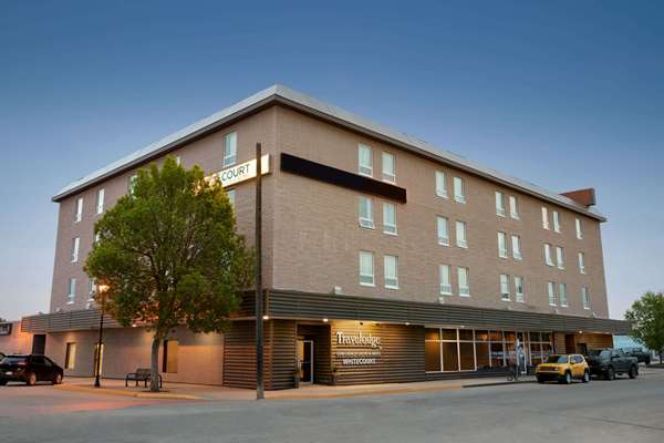 Exterior view - Travelodge Whitecourt