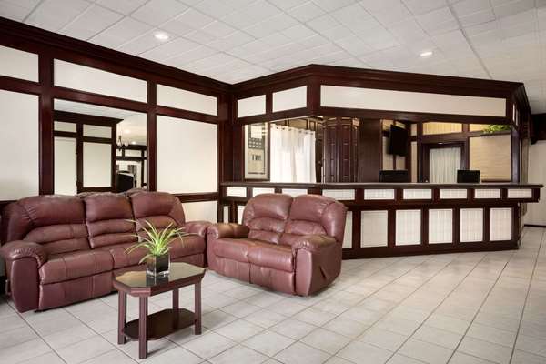  - Travelodge Whitecourt