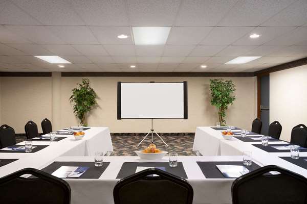  - Travelodge Whitecourt