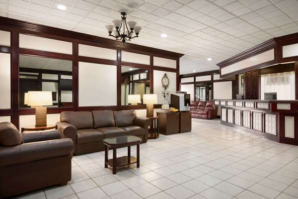  - Travelodge Whitecourt