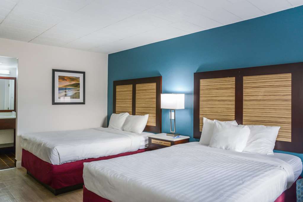 RODEWAY INN MILFORD-guestroom-Guest Room,On-Site.jpg