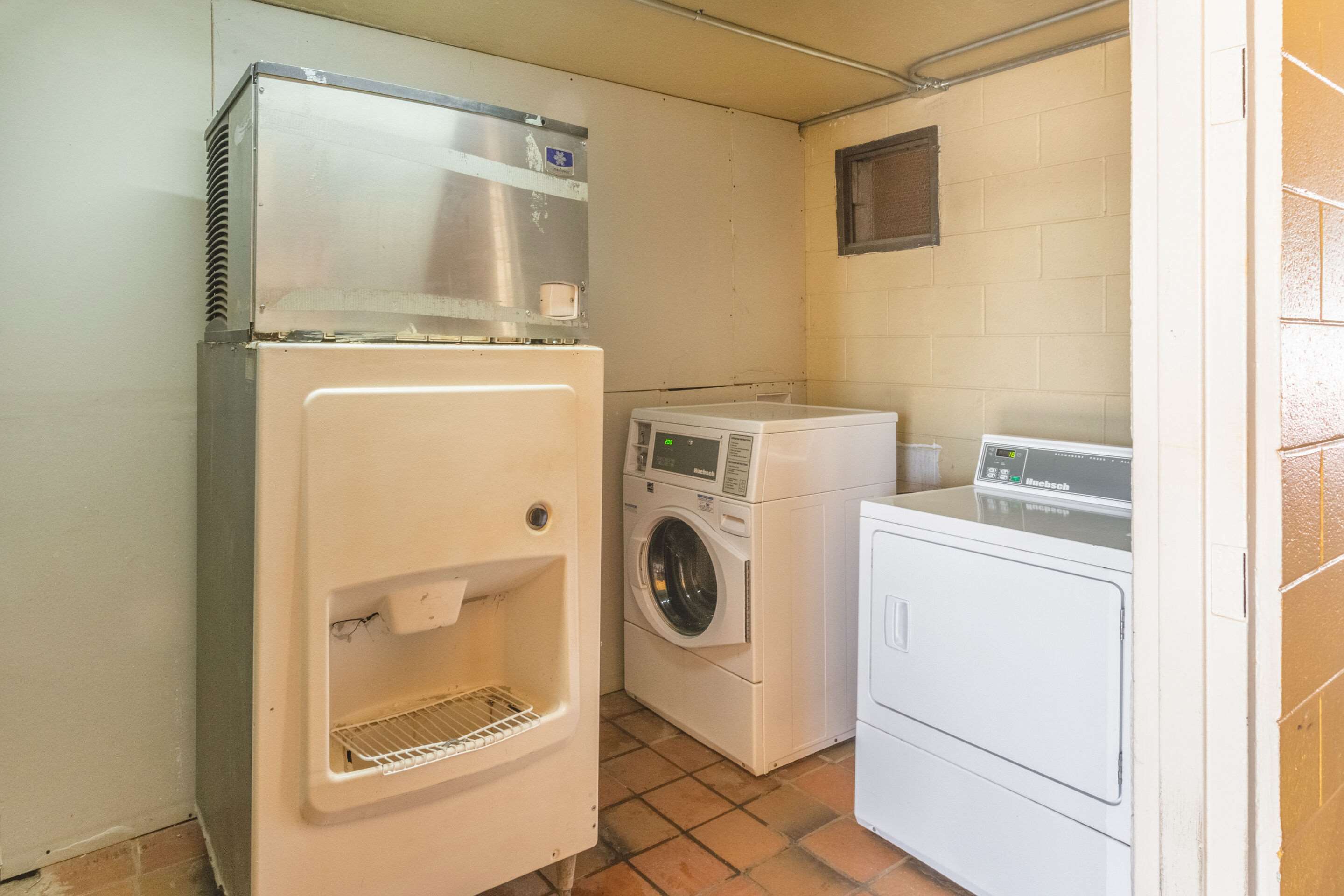 Guest laundry facilities