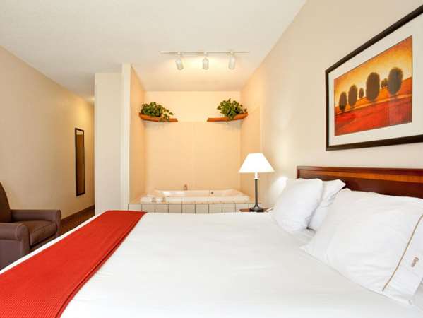  - Baymont Inn & Suites Merrillville - I-65, Exit 253