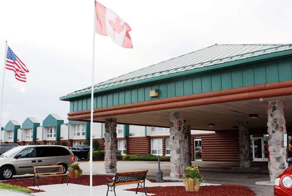 Exterior view - AmericInn Hotel & Suites International Falls