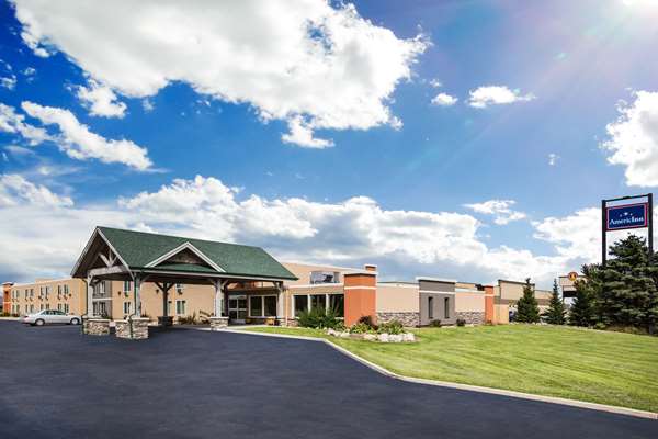 Exterior view - AmericInn Baxter