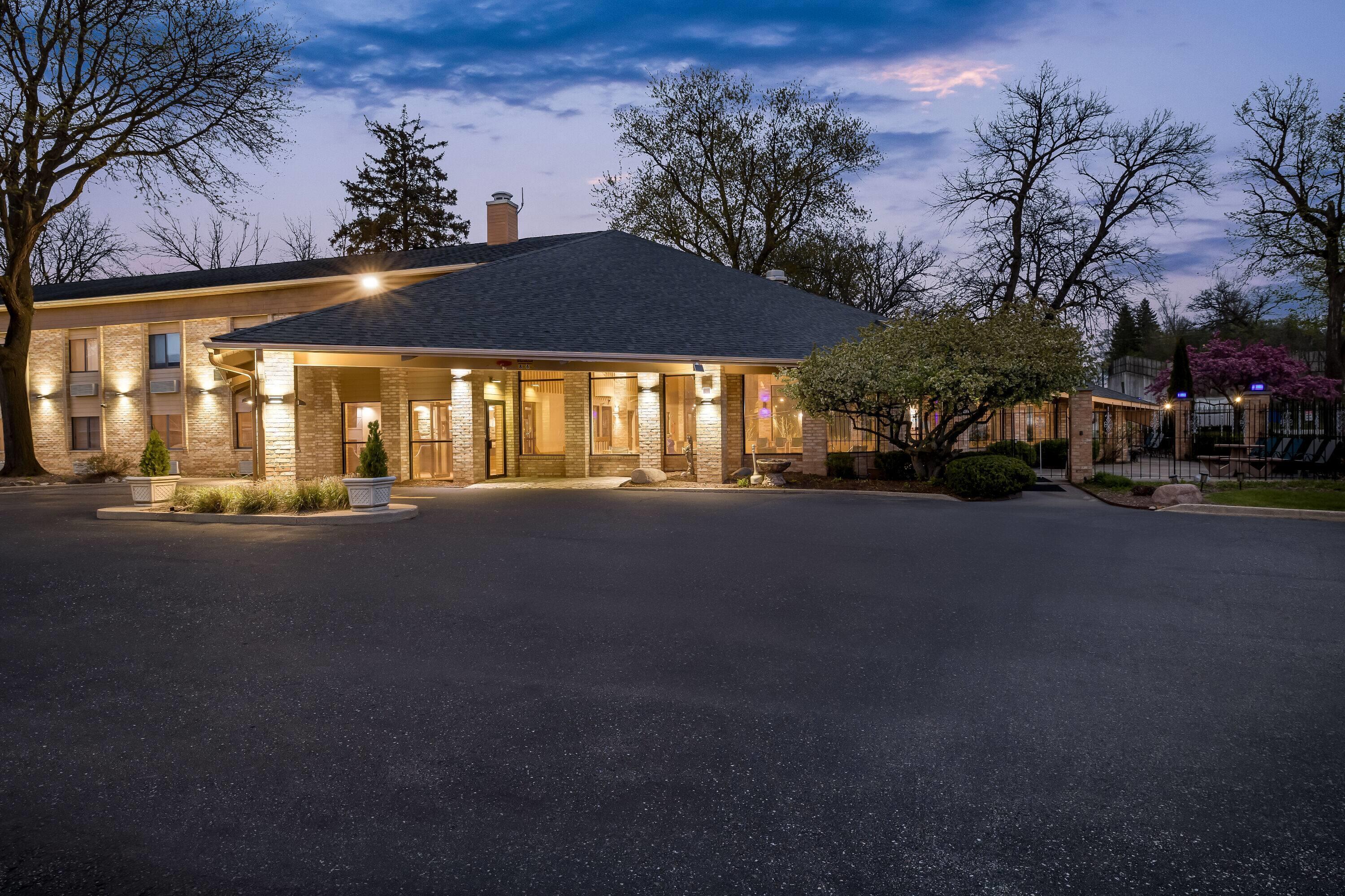 Exterior | AmericInn by Wyndham Delafield