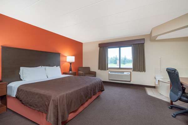 Suite - AmericInn Coon Rapids