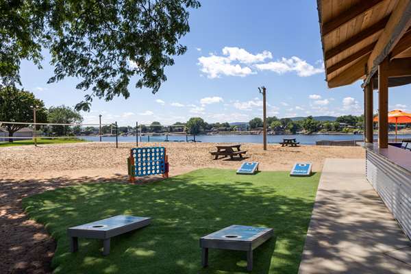 AmericInn by Wyndham La Crosse Riverfront Conference Center