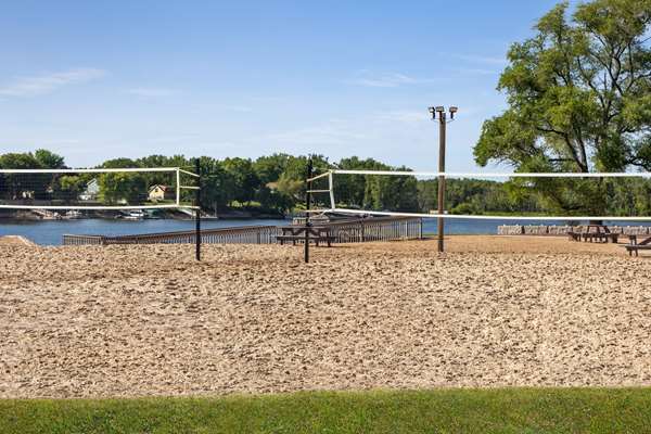 AmericInn by Wyndham La Crosse Riverfront Conference Center