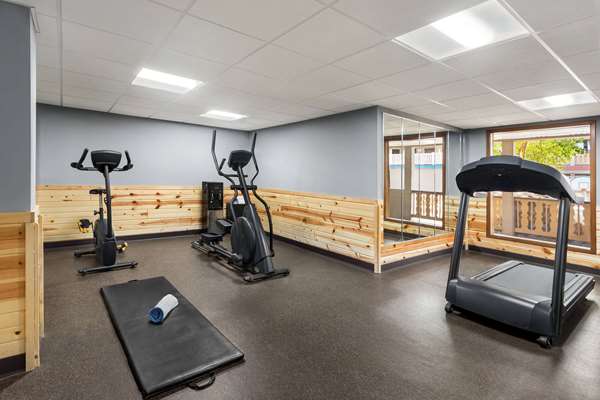 AmericInn by Wyndham La Crosse Riverfront Conference Center
