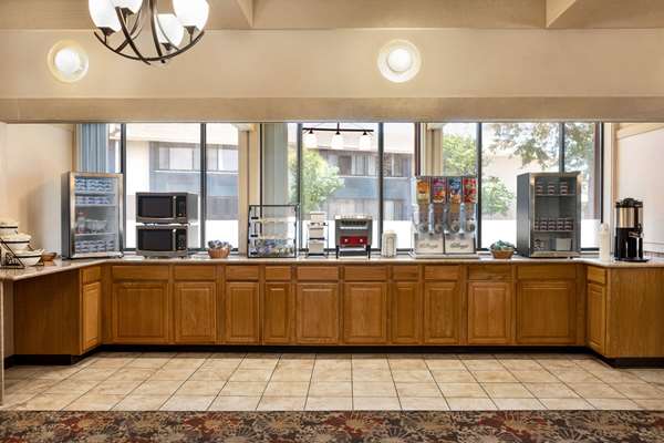 AmericInn by Wyndham La Crosse Riverfront Conference Center