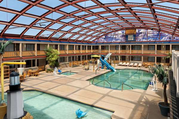 AmericInn by Wyndham La Crosse Riverfront Conference Center