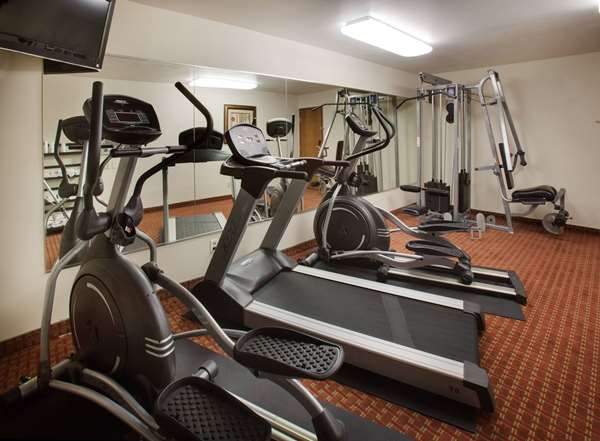 Fitness/ Exercise Room - AmericInn Hotel & Suites Johnston - I-35 & I-80, Exit 131
