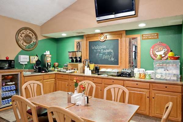  - AmericInn Lodge & Suites Iron River