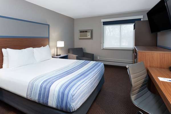 1 Queen Bed, Non-Smoking