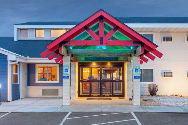 AmericInn by Wyndham New Richmond