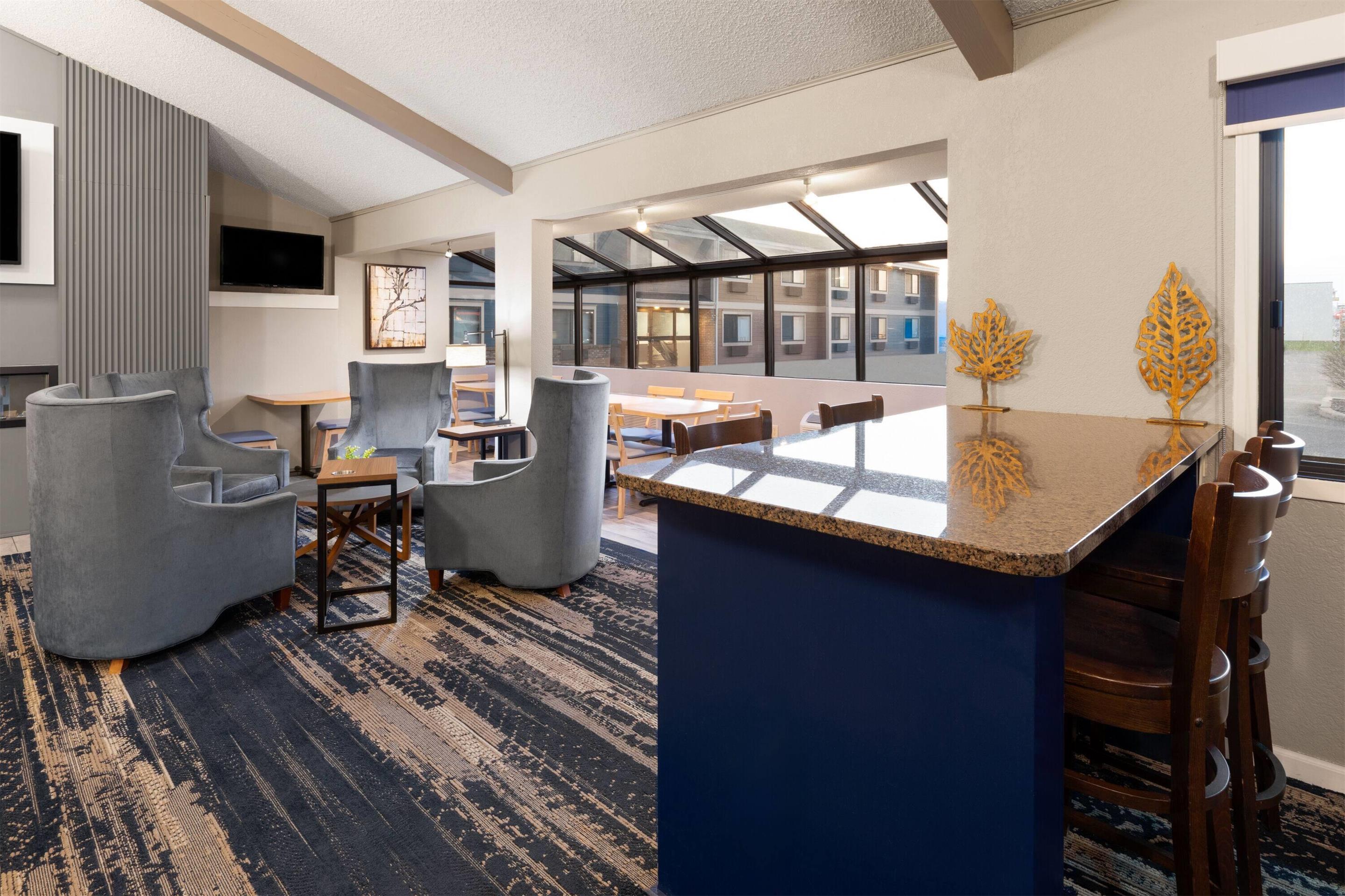 Lobby | AmericInn by Wyndham Chippewa Falls