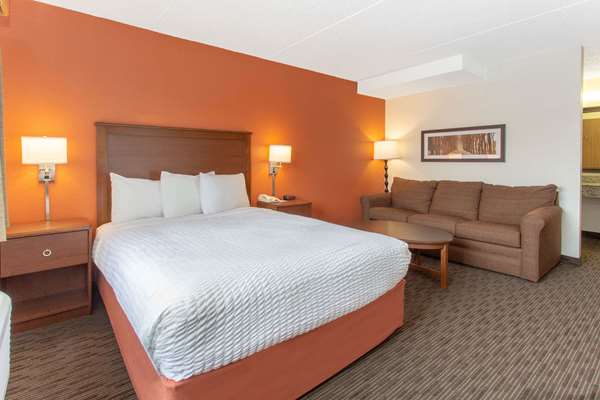  - AmericInn Lodge & Suites Calumet