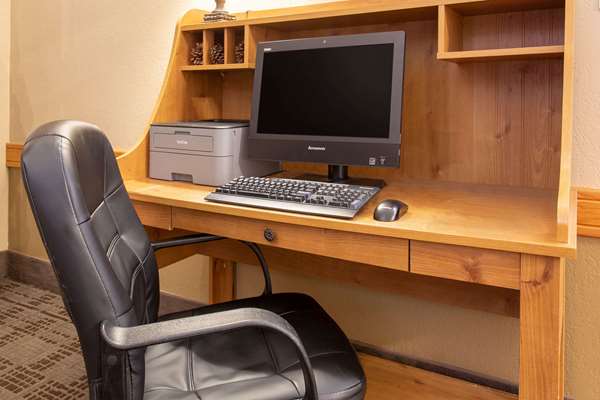 Conference Area - AmericInn Lodge & Suites Calumet