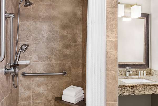  - AmericInn Lodge & Suites Bemidji