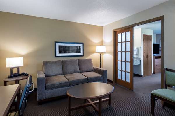 Suite - AmericInn Two Harbors