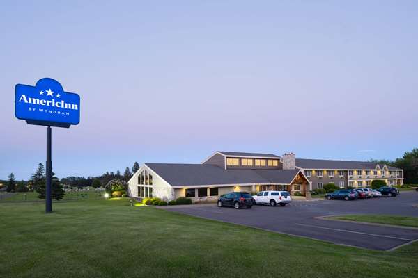 Exterior view - AmericInn Two Harbors