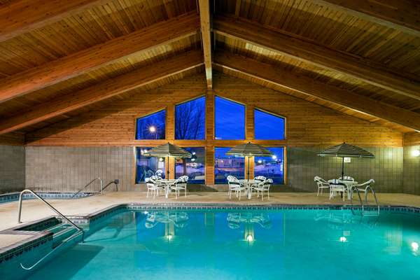 Pool - AmericInn Lodge & Suites Worthington - I-90, Exit 43