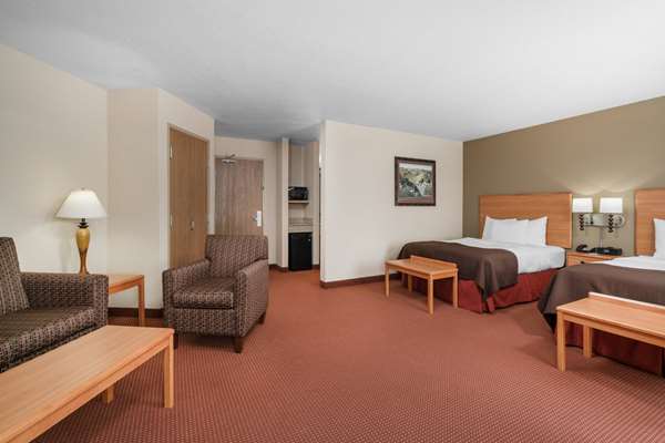 Suite - AmericInn Lodge & Suites Anamosa