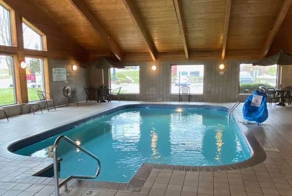 AmericInn by Wyndham Alexandria