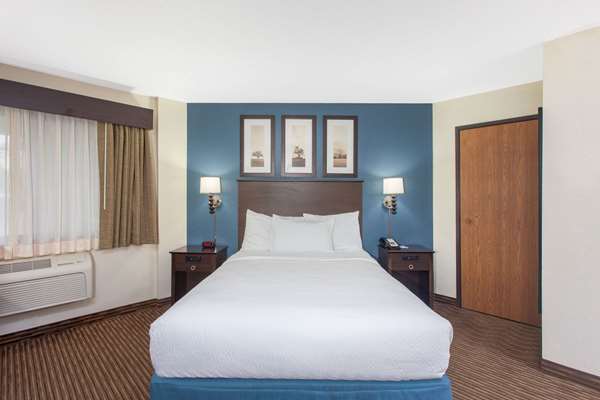  - AmericInn Hotel & Conference Center Mankato