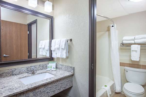  - AmericInn Hotel & Conference Center Mankato